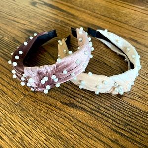 Set of 2 pearl velvet headbands. New without tags